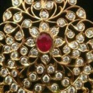Gold Stylish Kundan Earring