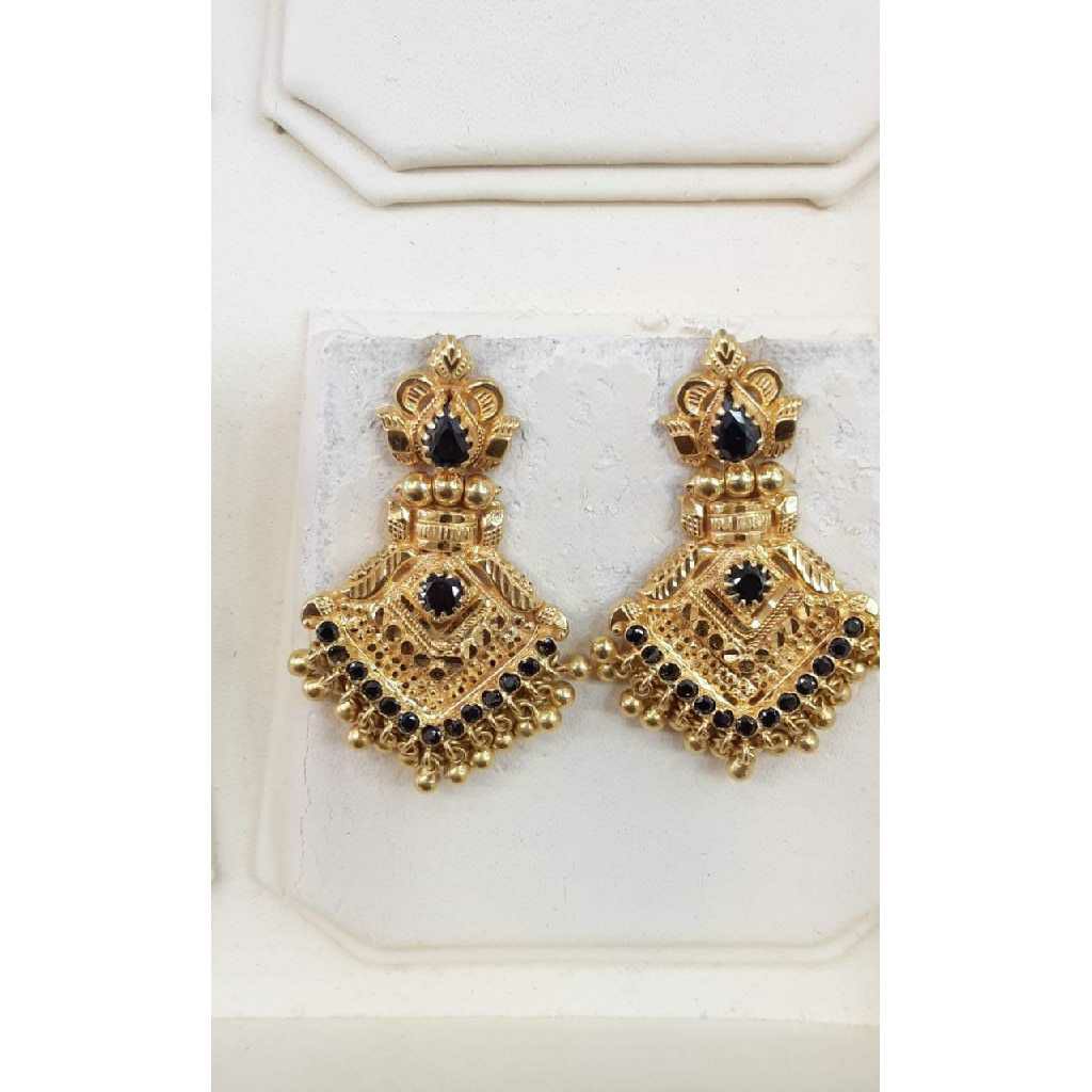 916 Gold Bridal Hangings