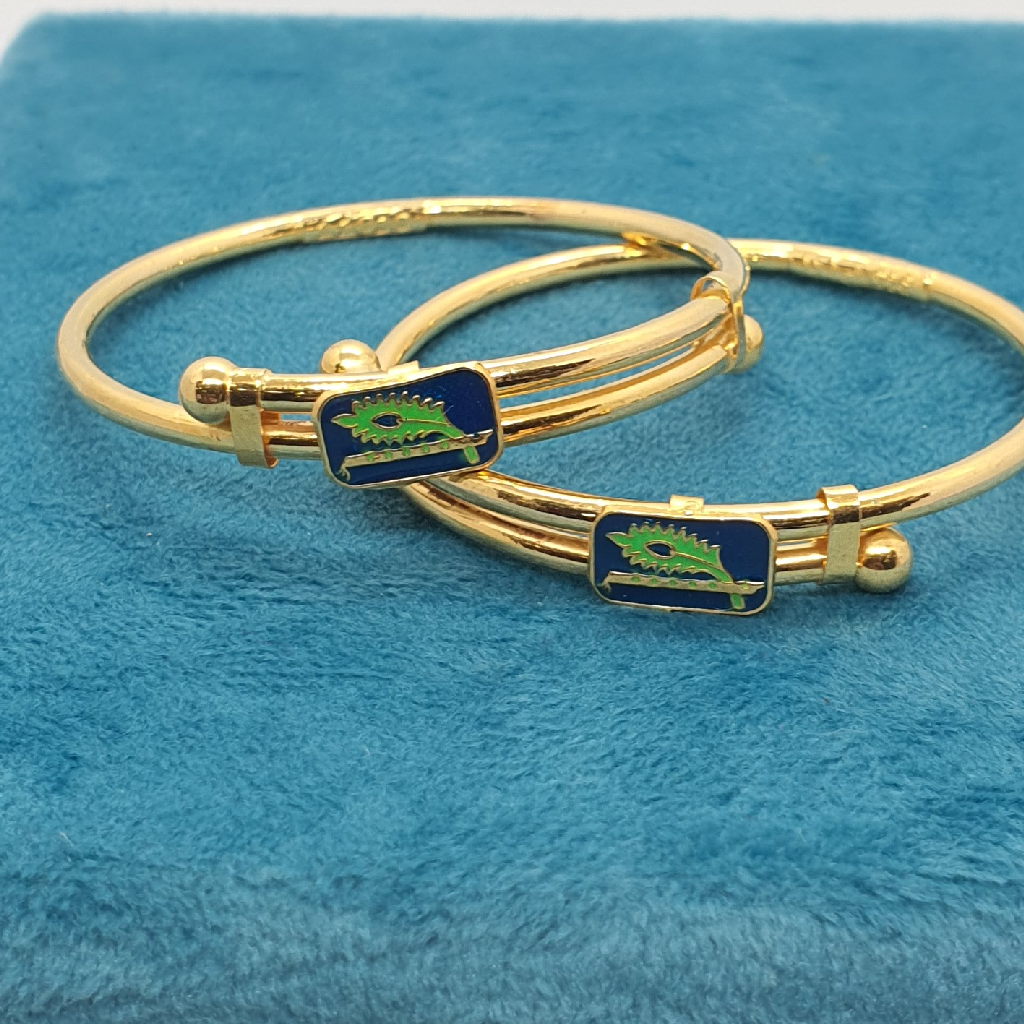 91.6 Gold More Pinch Baccha Bracelet