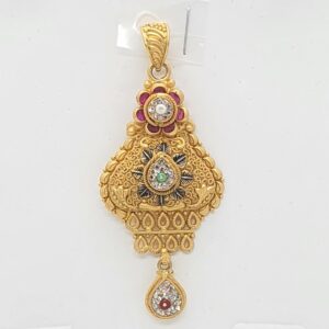 22.k Gold Antique Fancy Pendant Set