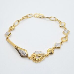 Gold 22.k Daimand Ladies Fancy Bracelet