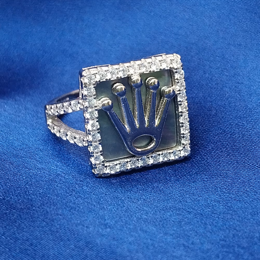 92.5 Silver Hand Design Gents Ring - Image 2
