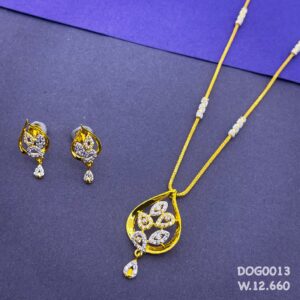 22.k Gold Diamond Chain Pendant Set