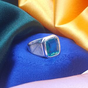Silver Emerald Stone Gents Ring
