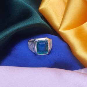 Silver Emerald Stone Gents Ring