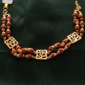 22.k Gold Om Design Rudraksh Gents Lucky