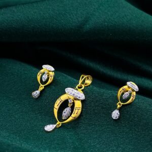 22k Fancy Designer Diamond Pendant Set