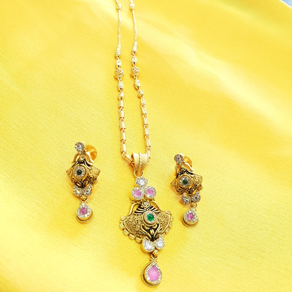 Gold 22.k Fancy Antique Ladies Dokia