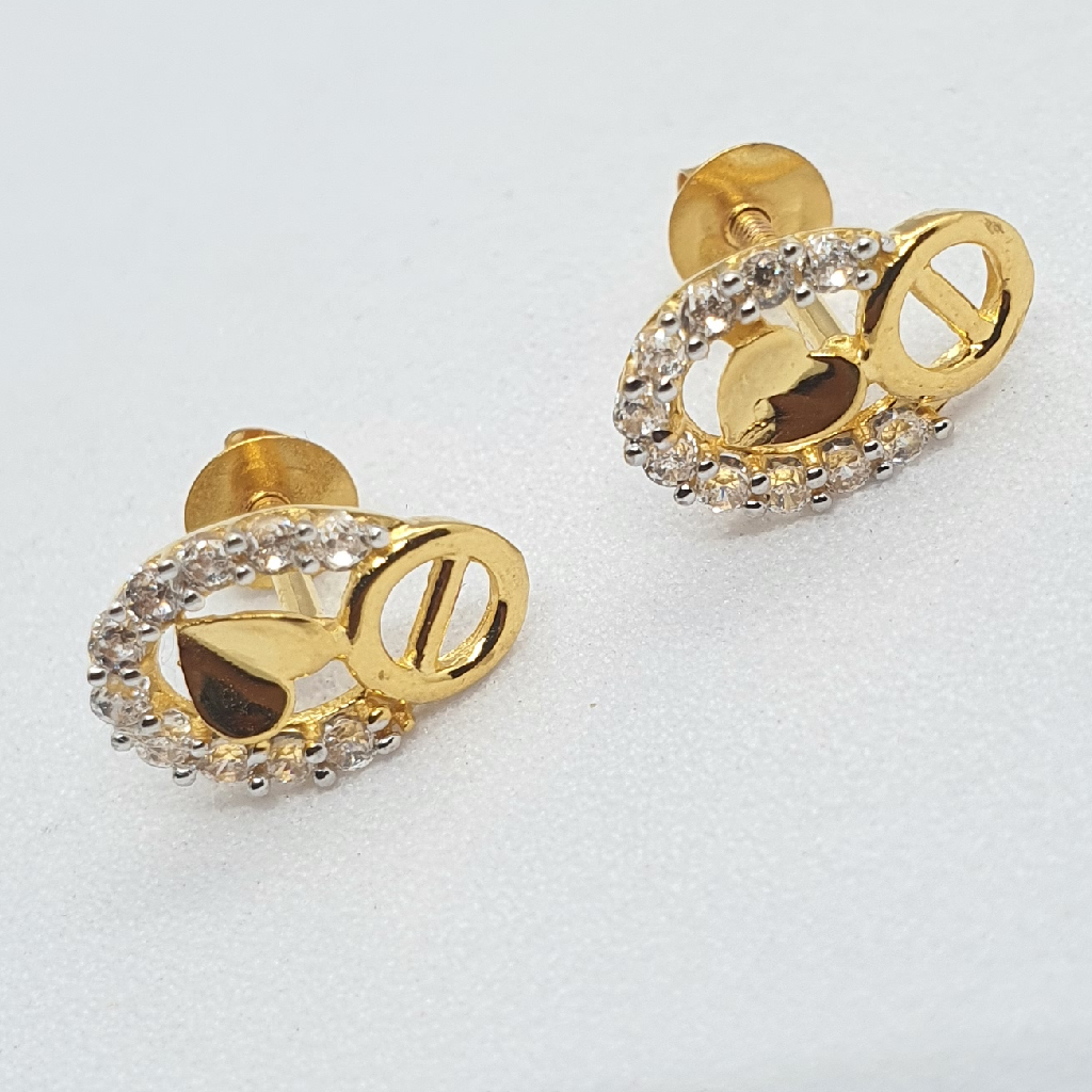 Gold 18.k Diamond Heart Shape Pendant Set - Image 2