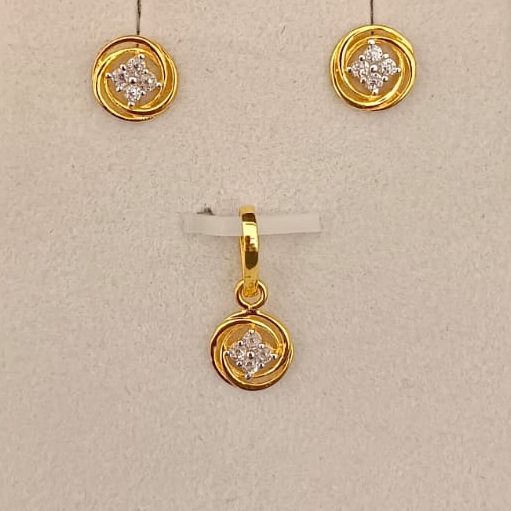 Round Shape Fancy Design Pendant Set