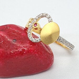 Gold 22.k Fancy Design Ladies Ring