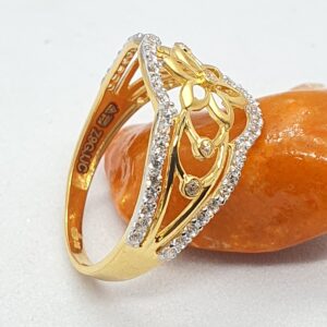 Gold 22.k Ladies Ring