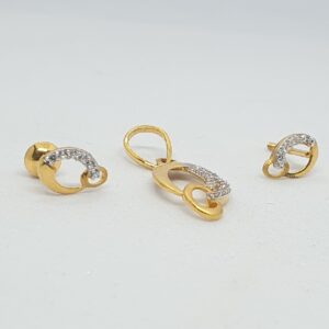 Gold 91.6 Fancy Pendant Set