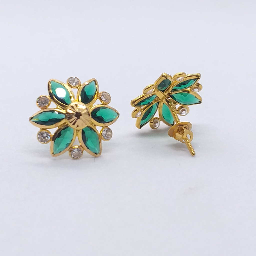 18k Gold Ladies Earrings - Image 2