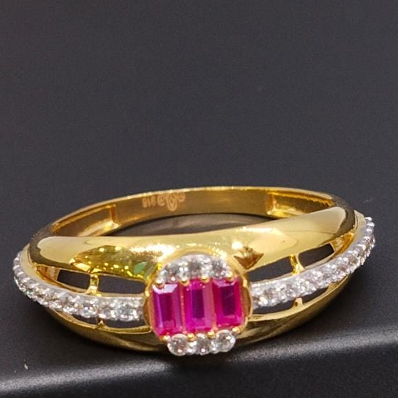 22k 91.6 Gold Fancy Ladies Ring