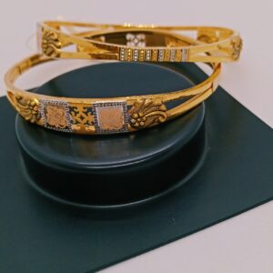 22k Gold Ladies Bangles