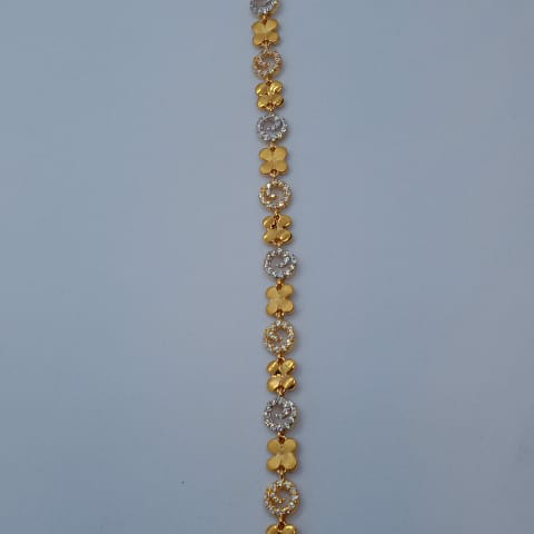 22k Gold Ladies Bracelet - Image 2