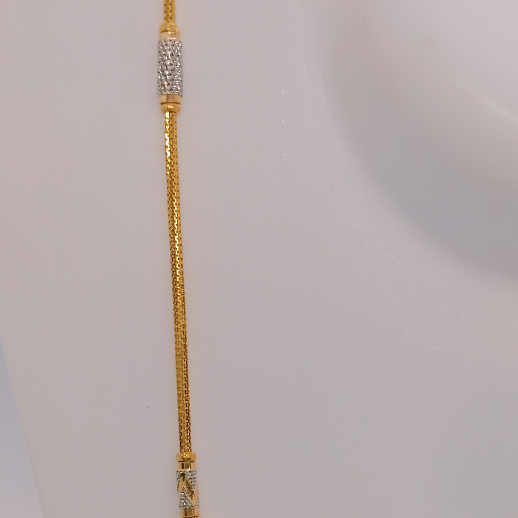 916 Gold Ladies Fancy Necklace - Image 2
