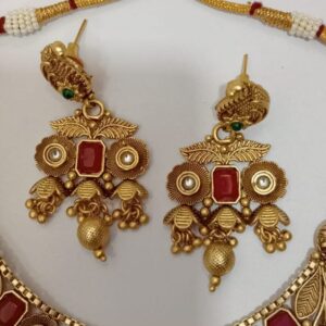 Imitation wedding necklace