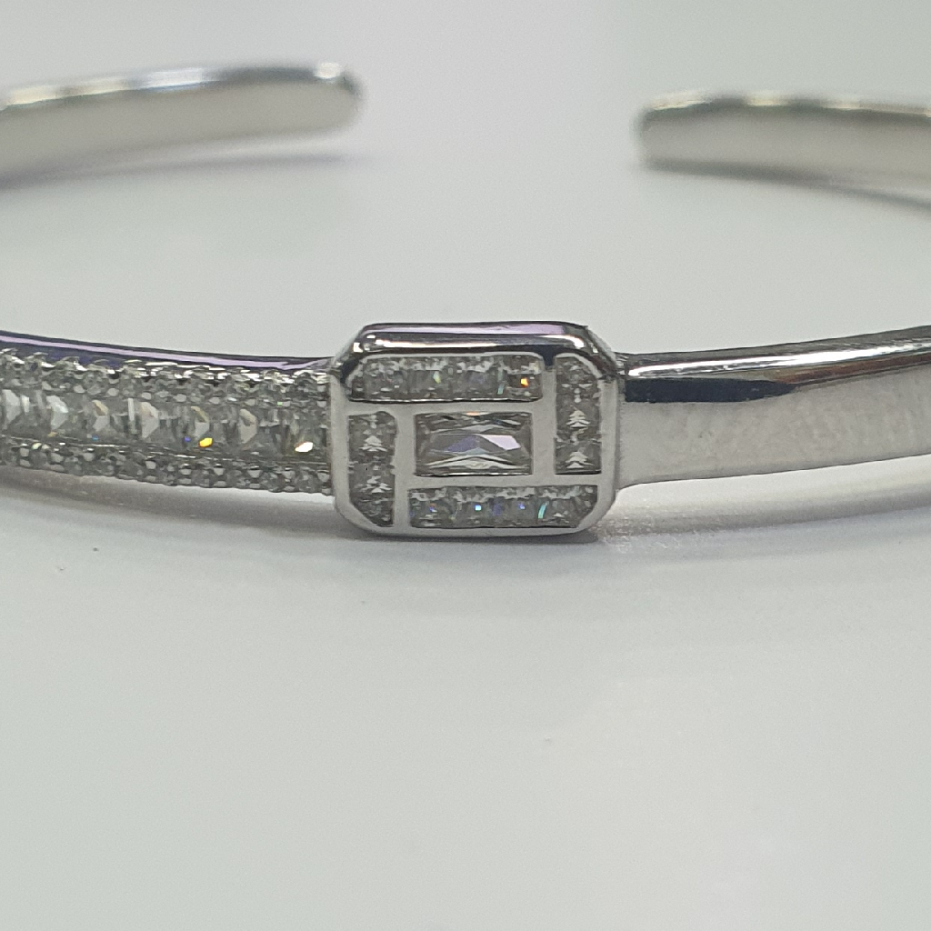 Silver 92.5 Casual diamond kada - Image 3