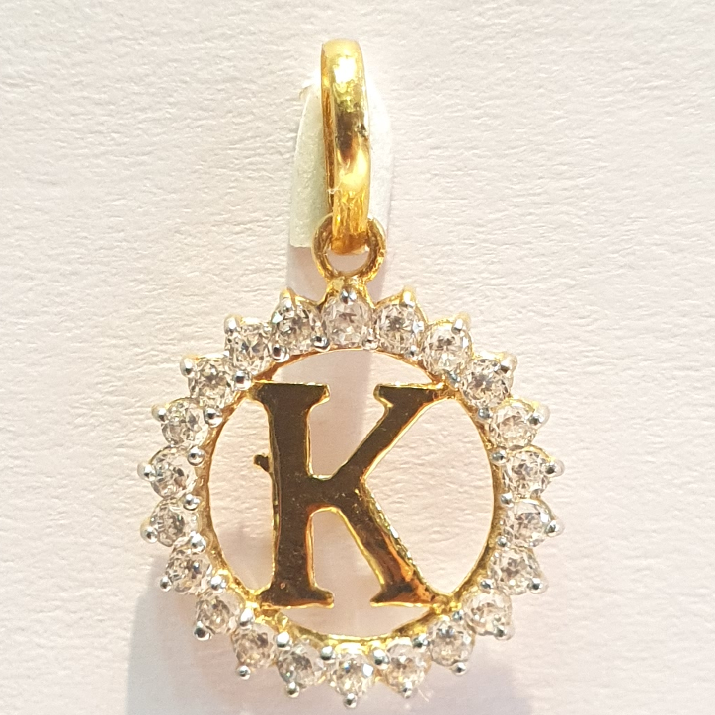18k diamond Latter pendant k