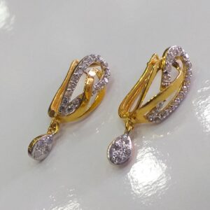 18k avril round diamond stud earrings