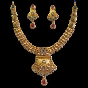 91.6 oxidize met finishing antique necklace