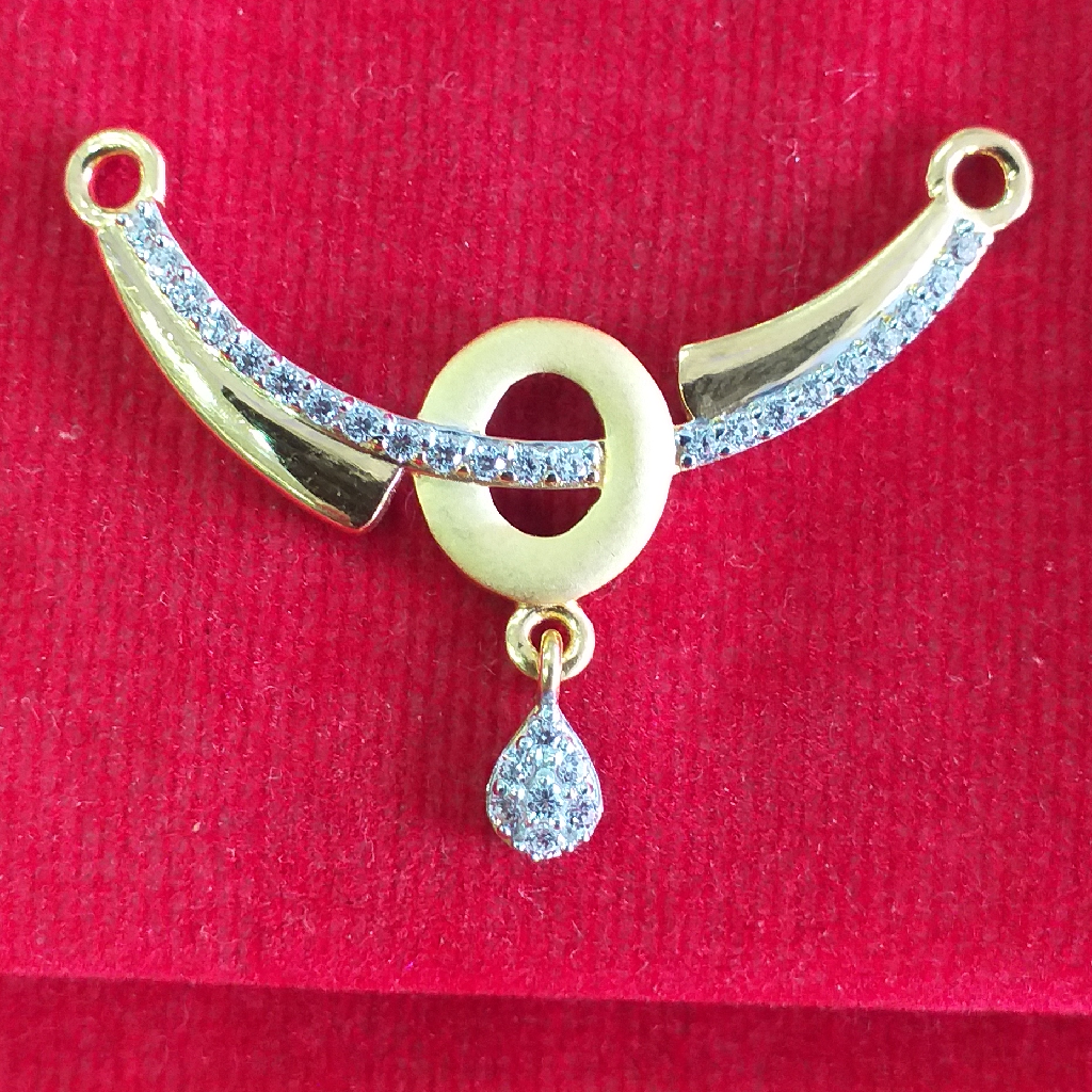 91.6 meat finish hallmark gold mangalsutra pendant