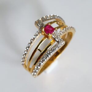 22k 91.6 Gold Antique Design And Diamond Ring