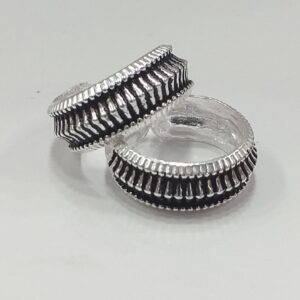 Silver  oxide simple design toe rings