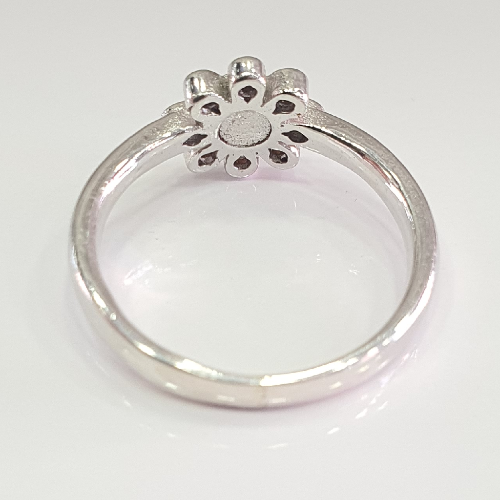 92.5 Silver Platinum Diamond Ring For Women - Image 3