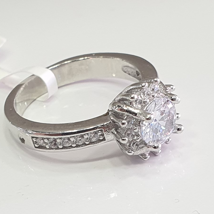 925 Silver White Diamond Fancy Ladies Ring