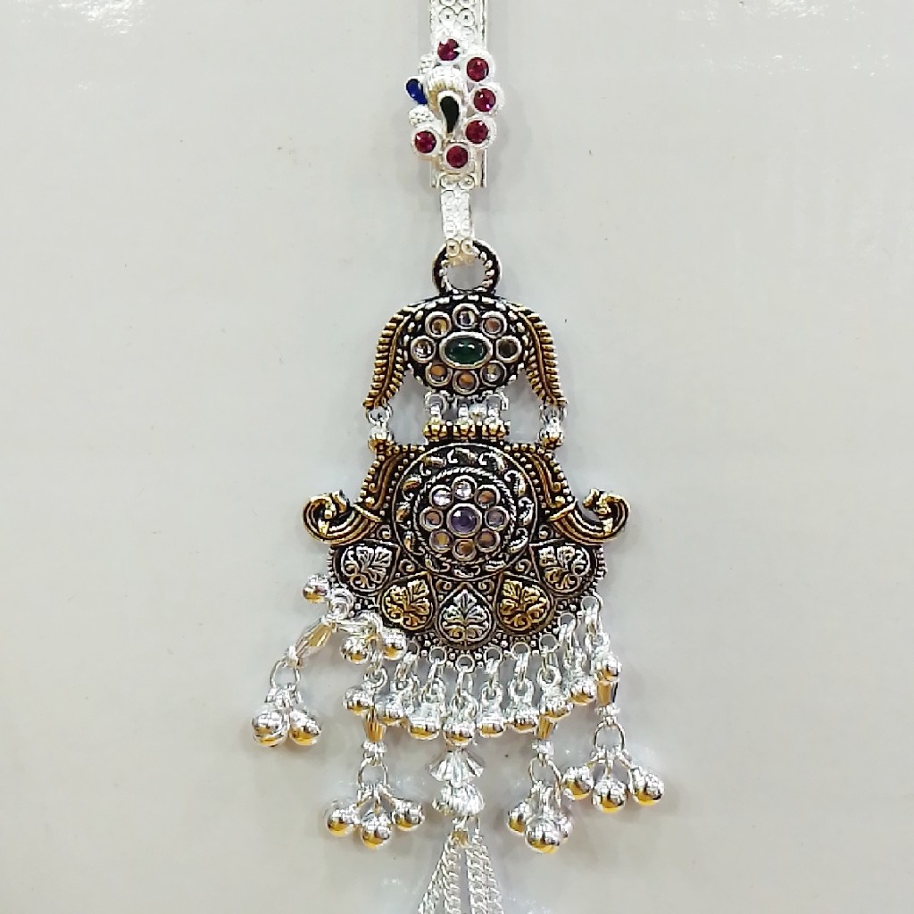 Silver garish design juda
