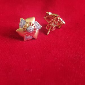 22k gold flower design earrings