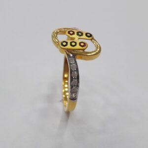 New Fancy ladies ring