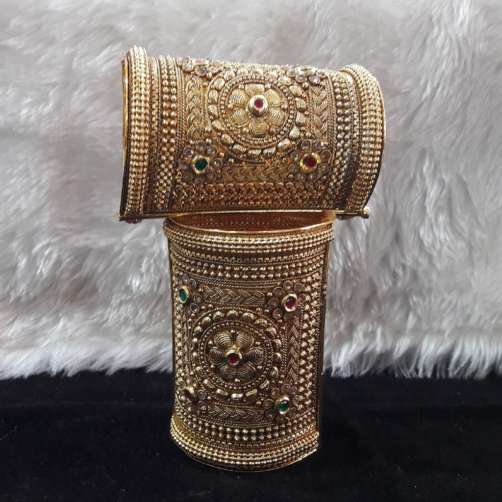 Antique  fancy patla set