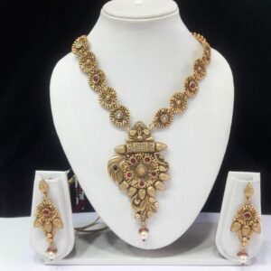 Antique necklace set