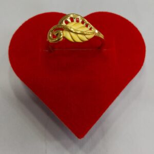 22.k new fancy ladies ring