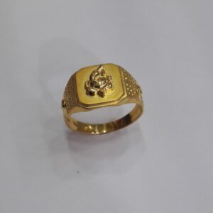 22k gold gents ring
