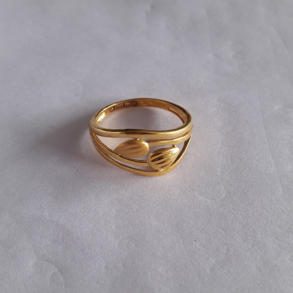 Casting Ladies Rings
