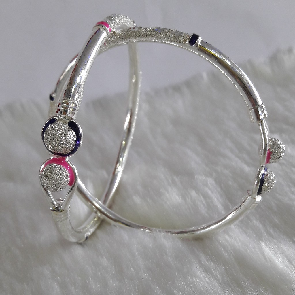 New fancy morpanch bangles