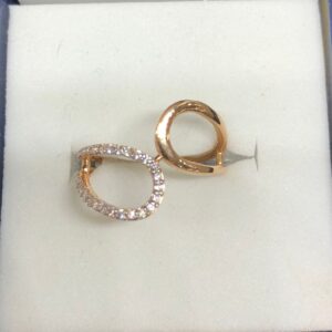18K Gold Pretty Ring
