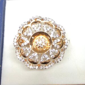 18K Gold Delite Ring