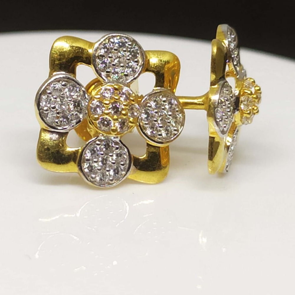 916 gold modern design earring