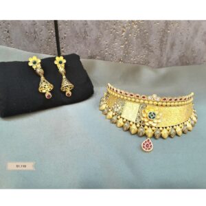 22K Gold Antique Flower Design Choker Set