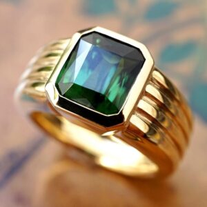 22K Gold Green Emerald Stone Ring
