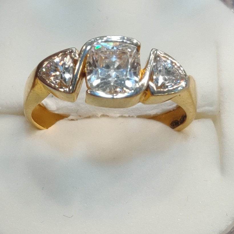 Swarovski diamond ring