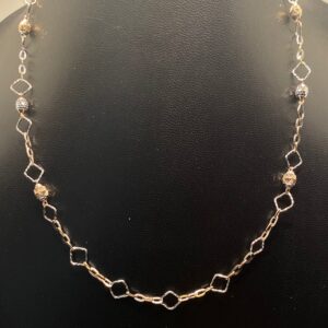 Rose gold with pearl necklace