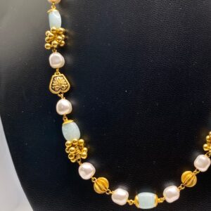 Gold Antique pearls necklace For Women