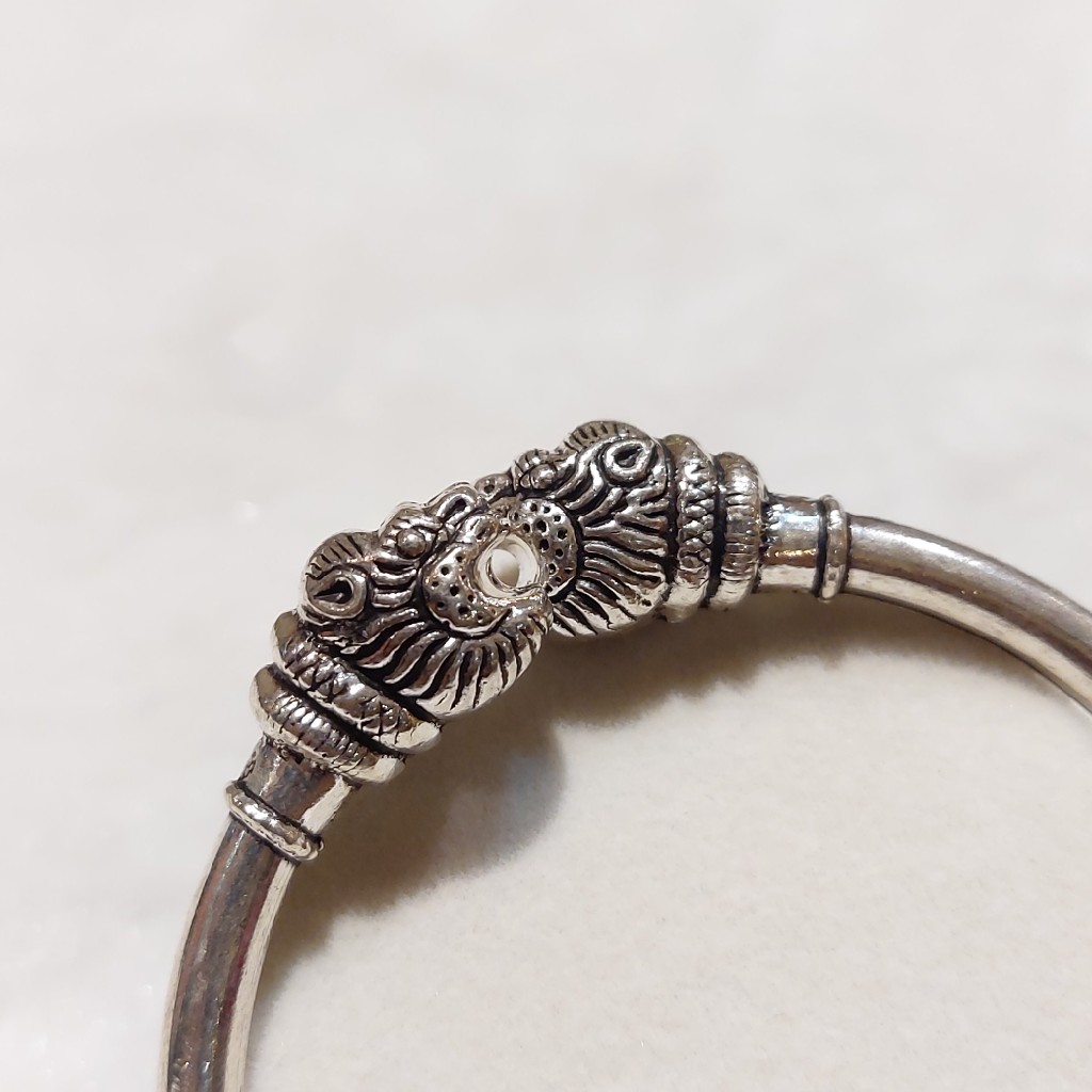Silver bracelet - Image 2